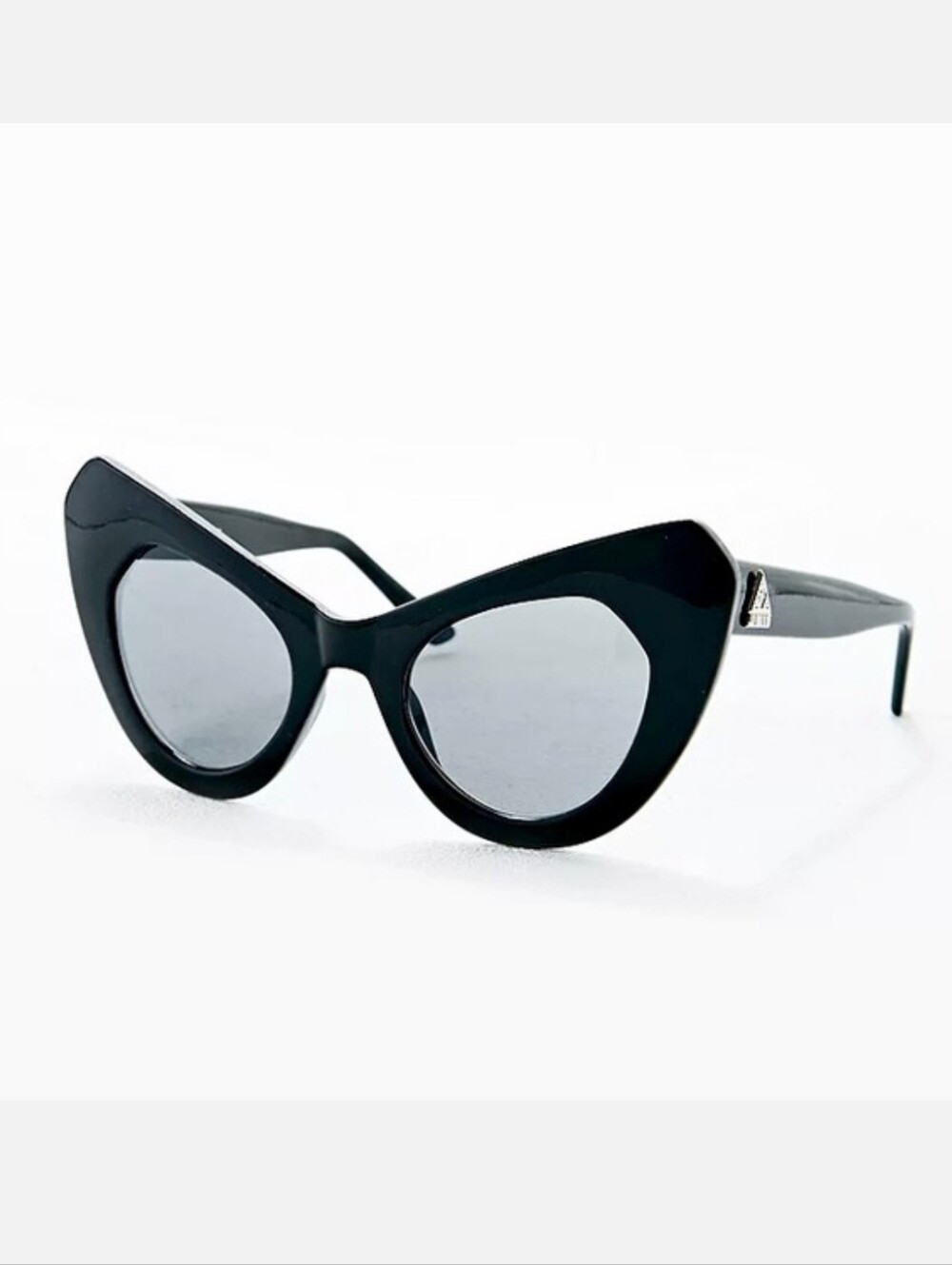 Rare UNIF "The Shadys" Deadstock Cat-Eye Black Sunglasses